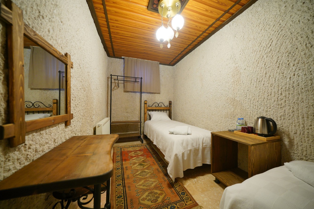 Standard Twin Room 106